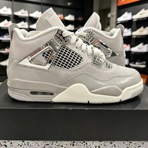 New - Air Jordan 4 Retro 'Frozen Moments'